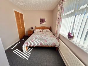 Bedroom- click for photo gallery